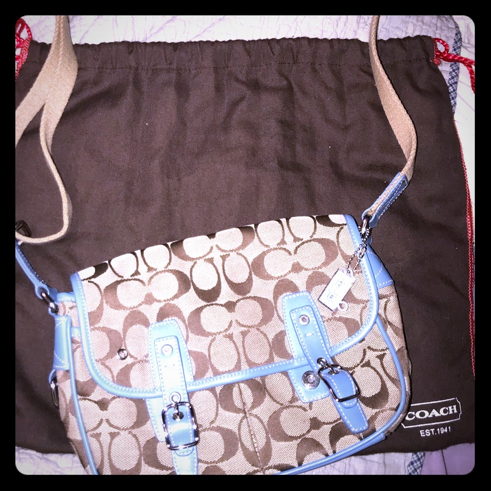 Buy 1 Get 1 Free Beautiful Coach Crossbody EUC